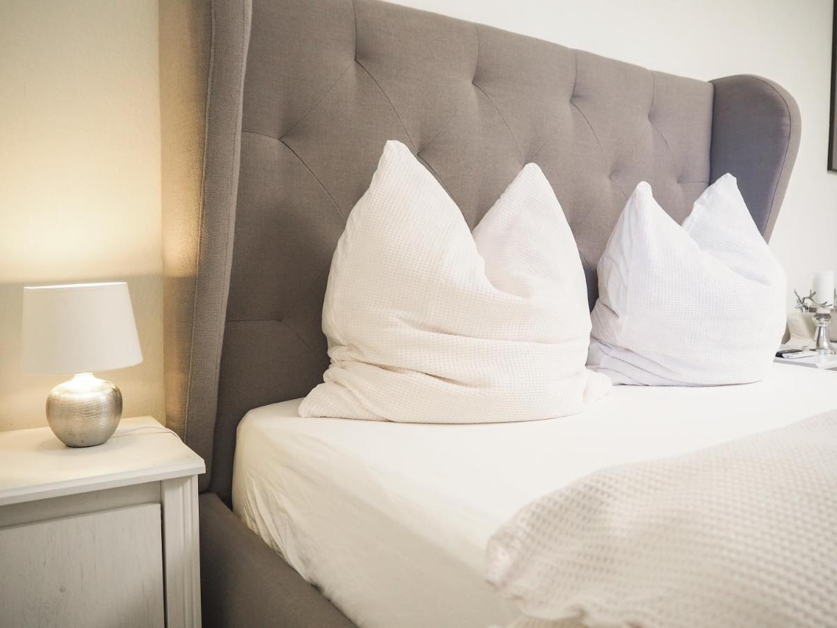Stylische Wohnung In Ruhiger Lage, Sehr Messenah Laatzen Exteriör bild